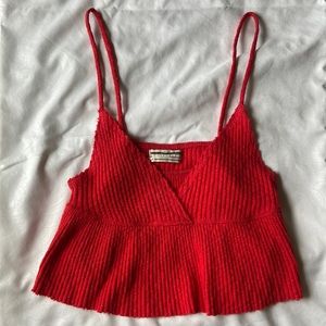 Red cropped tank